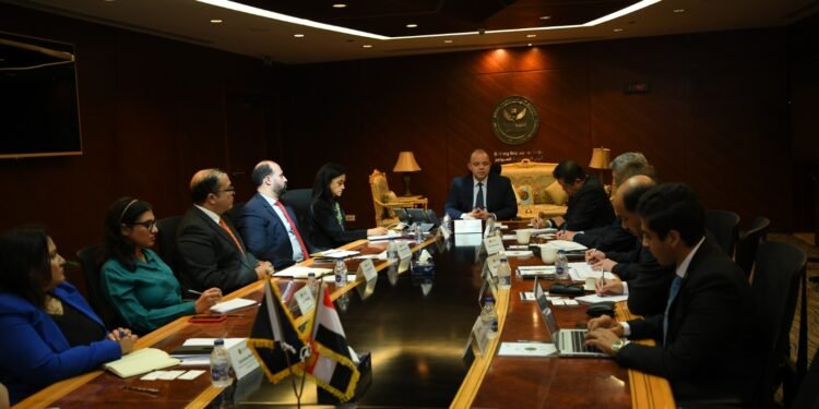 الرقابة المالية: نرحب بالشراكة مع البنك الآسيوي لتسريع وتيرة تفعيل سوق الكربون الطوعي