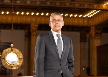 بنك مصر وأمازون يوقعان شراكة مع مصر للطيران لتمكين المدفوعات الإلكترونية للمسافرين