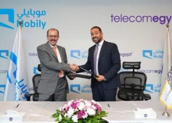 موبايلي” تتعاون مع “المصرية للاتصالات” لإنزال أول كابل بحري يربط بين السعودية ومصر عبر البحر الأحمر