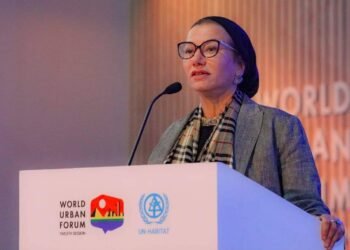 وزيرة البيئة تستعرض تجربة مصر في دمج ملف تغير المناخ في المجتمعات العمرانية الجديدة