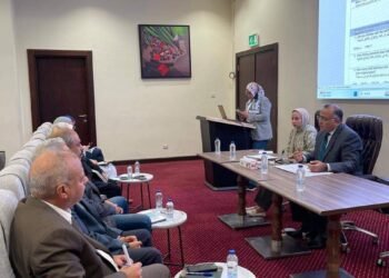 “الإسكان” تبحث تطوير مشروع نظام الرصد والإبلاغ والتحقق للانبعاثات الناتجة عن المخلفات