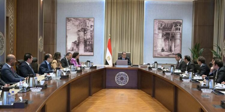 مدبولي: تشكيل مجموعة وزارية خاصة لريادة الأعمال للعمل على تذليل أي عقبات