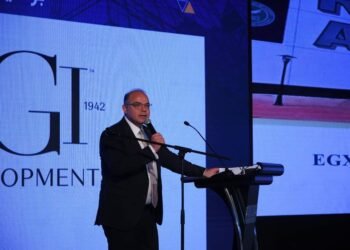 رئيس الرقابة المالية يعرض على المطورين العقاريين حلول التمويل غير المصرفية