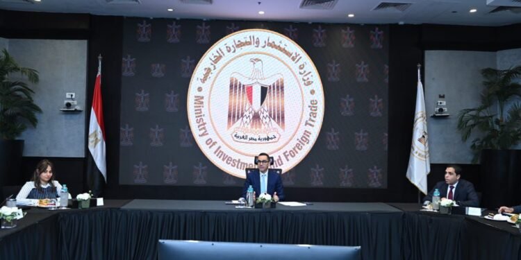 وزير الاستثمار: الإفراج الجمركي في مصر يستغرق 14 يوم مقابل ساعات في السعودية