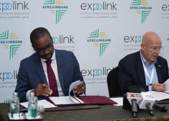 “المصدرين المصريين” توقع مع البنك الافريقي اتفاقية “برنامج جاهزية التصدير الإقليمي”