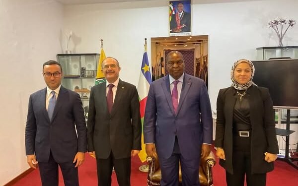 المقاولون العرب توقع بروتوكول لإعادة تأهيل طريق في أفريقيا الوسطي بطول 194 كيلو