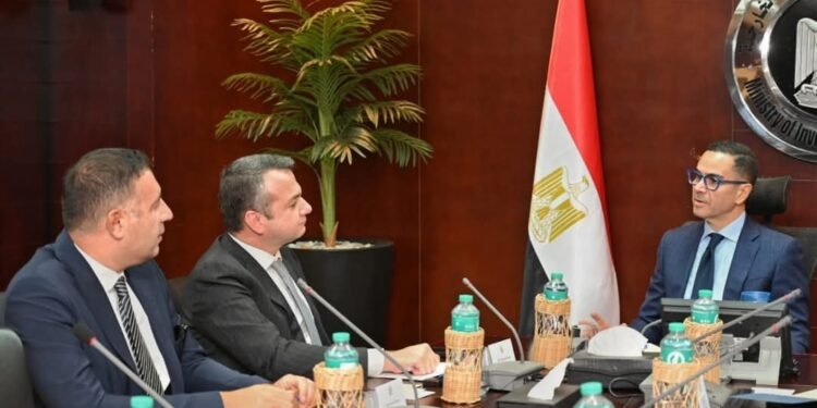 وزير الاستثمار يبحث مع “انكا” العالمية خططها للتوسع في السوق المصري