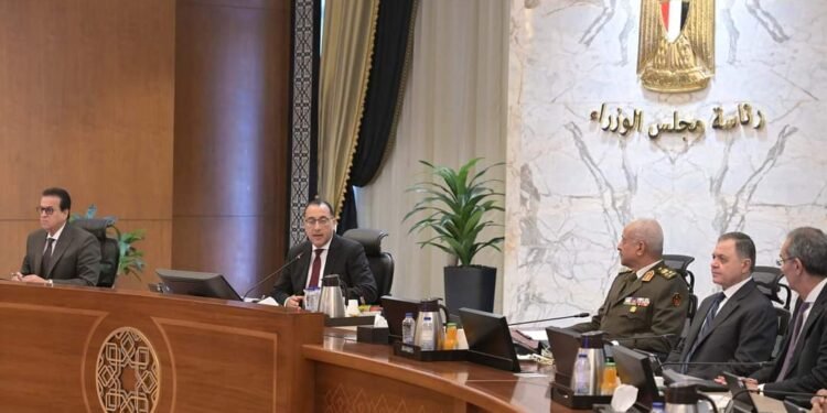 مدبولي: توفير مختلف التسهيلات لعمل الشركات العالمية وزيادة انخراط القطاع الخاص