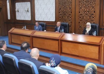 وزير الصناعة: دراسة إقامة مجمع مصانع جاهزة لعدد 450 مصنع بالمنطقة الصناعية امتداد جنوب الرسوة