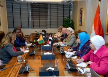 وزيرة البيئة: نتطلع لدعم كوت ديفوار في اعداد مشروعات التكيف ومواجهة تحدي التصحر