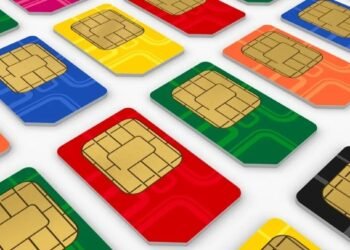 بعد إعلان 4 شركات اتصالات إطلاقها.. ما هي شريحة eSIM ومميزات استخدامها؟