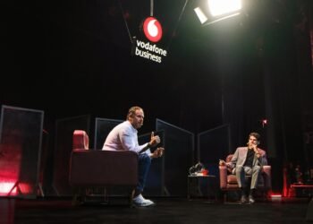 ڤودافون بيزنس تدعم رواد الأعمال بإطلاق الموسم الثالث من برنامج “Beyond The Tank”