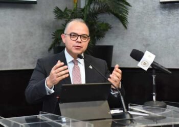 الرقابة المالية تولي أهمية قصوى لدفع جهود الاستدامة في القطاع المالي غير المصرفي