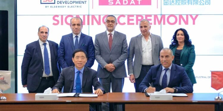 “السويدي” توقع إتفاقية مع “كينجدوم الصينية” باستثمارات 60 مليون دولار 