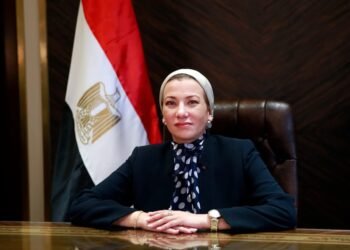 وزيرة البيئة تطلق المرحلة الأولى من مشروع صيانة وتركيب الشمندورات بمحمية رأس محمد