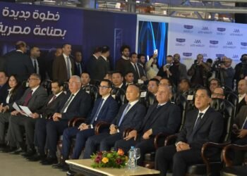 رئيس الوزراء يفتتح خطوط تجميع سيارات “جيلى” بمدينة السادس من أكتوبر