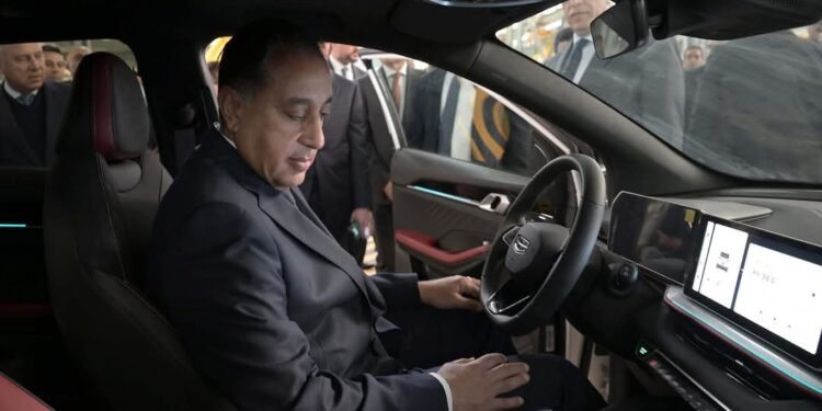 مصنع “جيلي ” يضم خطين لإنتاج سيارات “جيلي” بسعة إجمالية تصل إلى 10 آلاف سيارة سنوي