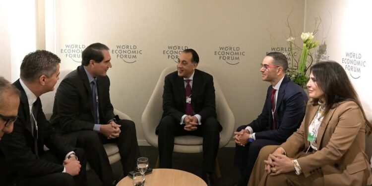 مدبولي: كوكاكولا تختار مصر كمركز رئيسي رقمي لدعم استثماراتهم على المستوي الإقليمي