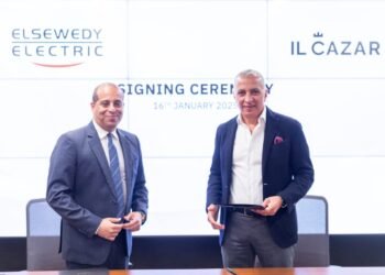 السويدي إليكتريك توقع عقد شراكة مع “الكازار للتطوير العقاري” لإمدادها بحلول الطاقة المستدامة لمشاريعها العقارية