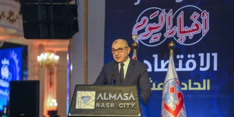 محمد شيمي: تحديث المصانع التابعة وإحياء صناعات وإدخال منتجات جديدة