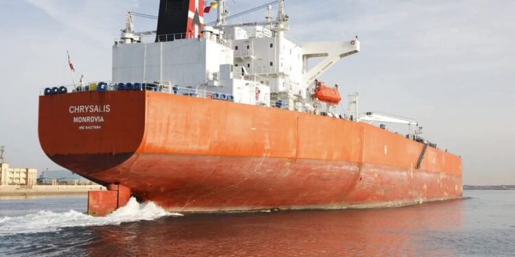 قناة السويس تشهد عبور ناقلة البترول  CHRYSALIS في رحلتها الأولى منذ يوليو الماضي