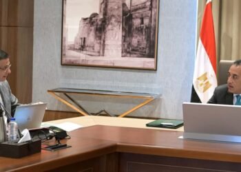 رئيس الوزراء يؤكد أهمية توافر السلع في منافذ وزارة الزراعة بأسعار مناسبة