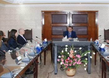 وزير الزراعة يبحث مع “هاينز العالمية” تعزيز الاستثمارات الزراعية في مصر