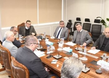 وزير الإسكان يتابع سير مشروعات شركة أبناء حسن علام بالمدن الجديدة