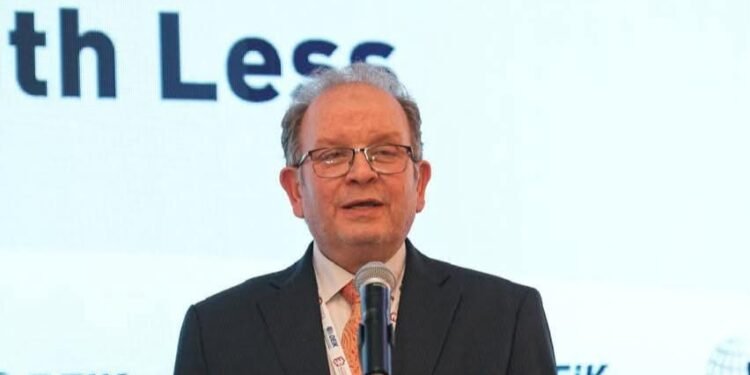 الوحدة المركزية للمشاركة مع القطاع الخاص بوزارة المالية تحصد جائزتين دوليتين