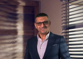 رويال للتطوير