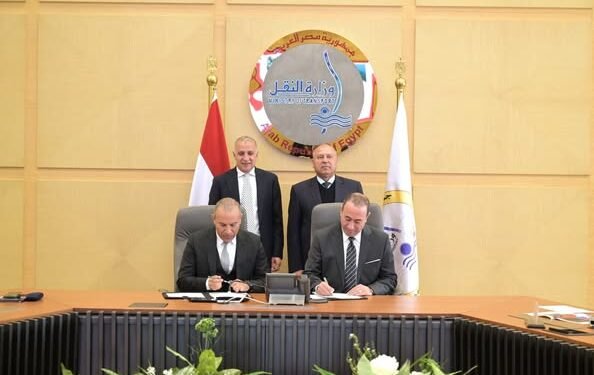 السويدي إليكتريك توقع اتفاقية إنشاء وتطوير منطقة صناعية لوجيستية بميناء دمياط