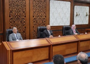وزير الصناعة: جاري الانتهاء من ترفيق عدد من الأراضي الصناعية لطرحها على المستثمرين