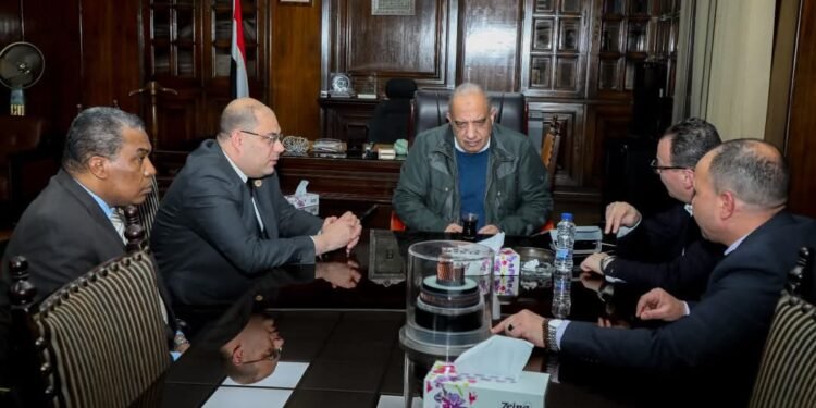 وزير الكهرباء يتابع مستجدات تنفيذ مشروع المحطة النووية بالضبعة
