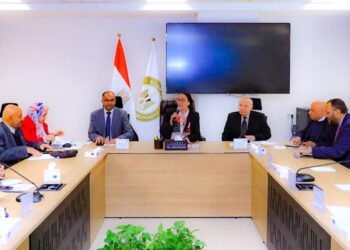 وزيرة البيئة تعقد إجتماعًا للإعداد لمشاركة مصر بمؤتمر المناخ cop30