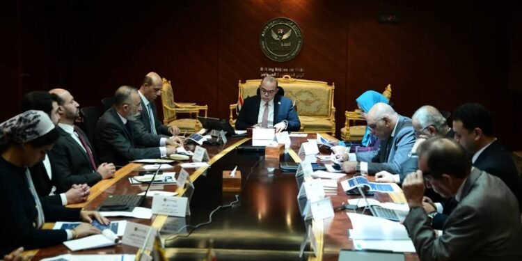 الرقابة المالية توافق على تسجيل مشروعين خفض طوعي للكربون بقاعدة بيانات الهيئة من سلطنة عمان والهند