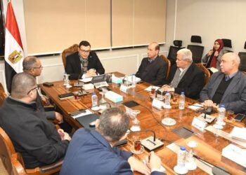 “الشربيني” يوجه بوضع جدول زمني لإنجاز المشروعات بقرى “حياة كريمة”