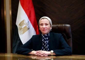 وزيرة البيئة: “نسبة وصول المرأة إلى شغل المناصب القيادية فى الوزارة وصلت إلى 50.4% وهي نسبة مثالية”
