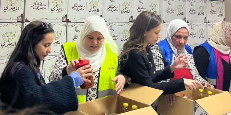 “المصري للتنمية والتعليم” تطلق حلمة “رمضانكم مصري” لخدمة أكثر من 300 ألف مستفيد في 11 محافظة