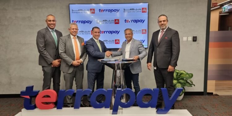 بنك القاهرة يتعاون مع تيراباى لإطلاق خدمة التحويلات المالية إلى مصر من جميع أنحاء العالم