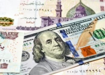 تعاملات الإنتربنك الدولاري في مصر تقارب ملياري دولار خلال يومين