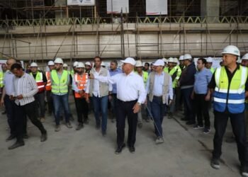 كامل الوزير: شبكة القطار الكهربائي السريع تساهم في خلق محاور لوجيستية تربط بين البحر الأحمر والمتوسط