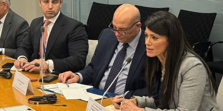 “المشاط” تعقد اجتماعات مكثفة مع الإدارة العليا لمجموعة البنك الدولي