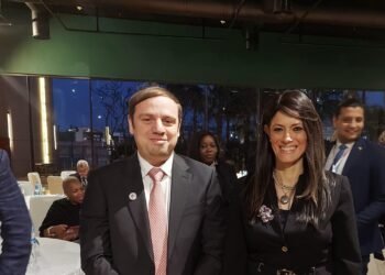 عبد اللطيف عُلما الرئيس التنفيذي لـ جوميا مصر يشارك في منتدى التجارة والاستثمار الإفريقي