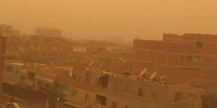 تعطيل الدراسة في مصر غدًا بسبب تحذيرات من عاصفة ترابية
