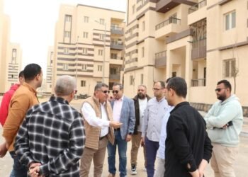 وزير الإسكان