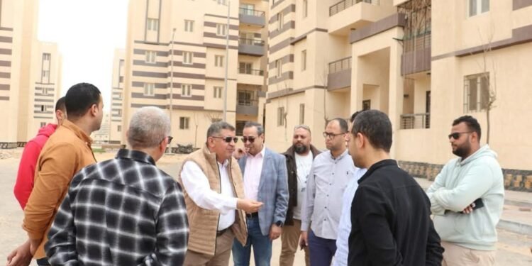 وزير الإسكان