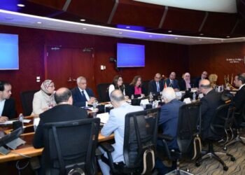 الرقابة المالية تبحث آليات استفادة المواطنين من الخدمات المالية غير المصرفية في المحافظات