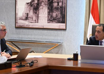 توقيع عقود 4 مشروعات في اقتصادية قناة السويس باستثمارات 97.5 مليون دولار