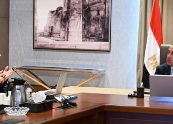 رئيس الوزراء يُوجه بإجراء حصر شامل ومُميكن لأملاك هيئة الأوقاف لطرحها على القطاع الخاص