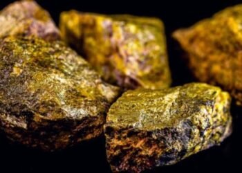 مصر تخطط لإنشاء مشروع تجريبي لإنتاج اليورانيوم في 2025